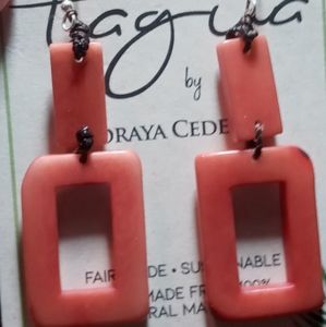 These geometric earrings have just enough dangle